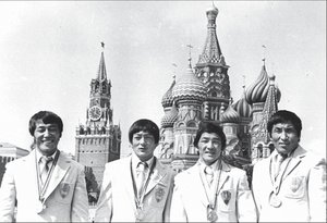 Дөрвөн медальтай ирсэн Москвагийн олимп